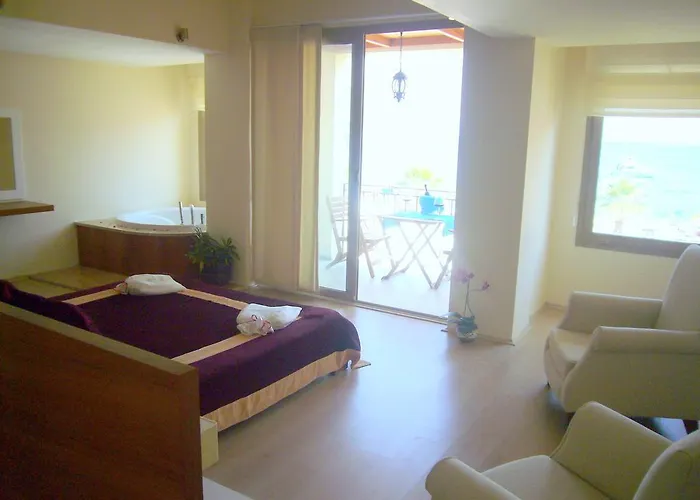 Club Pomalin Otel Ören